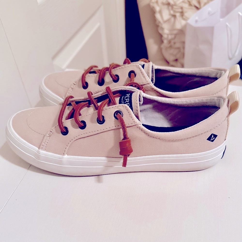 Sperry Women’s Canvas Slip-On Boat Shoe Light Tan /Beige  Size 6.5